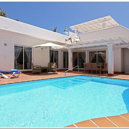 Holiday Home Caroline, Victoria And Louise Corralejo Bilik gambar